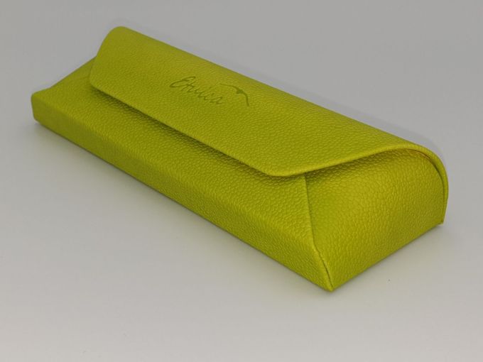 Футляр для окулярів