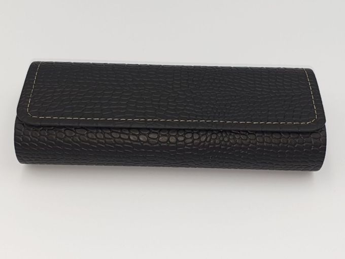 Футляр для окулярів